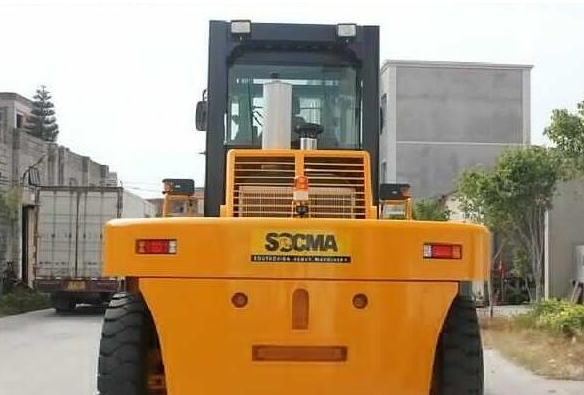 叉車出租：綠色智能時代的供應鏈革新利器 租賃叉車公司五步法